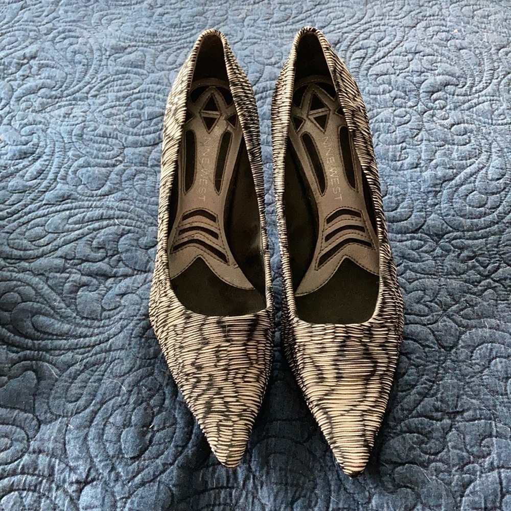 Nine West black and white heels